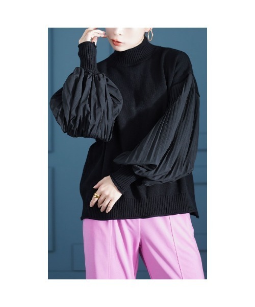 Sawa a la mode（サワアラモード）の「異素材プリーツ袖ハイネックニット（ニット/セーター・レディース・ブラック/カーキ・FREE）」の10枚目の写真