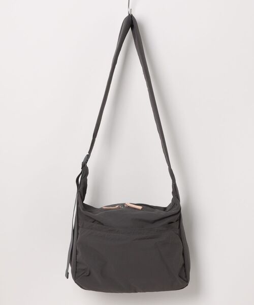 7POCKET INSIDE PRINT SHOULDER（ショルダーバッグ）｜EARTH