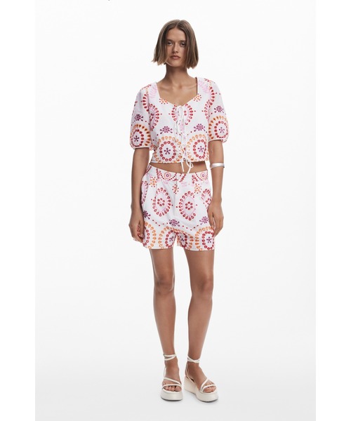 Desigual(デシグアル)の「LACITOS ショートパンツ(その他パンツ・レディース・マルチ・L/M/S/XS/XL)」の4枚目の写真