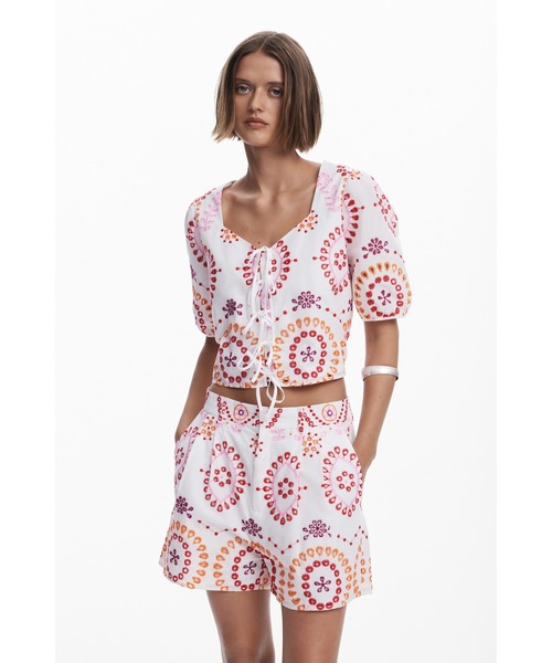 Desigual(デシグアル)の「LACITOS ショートパンツ(その他パンツ・レディース・マルチ・L/M/S/XS/XL)」の3枚目の写真