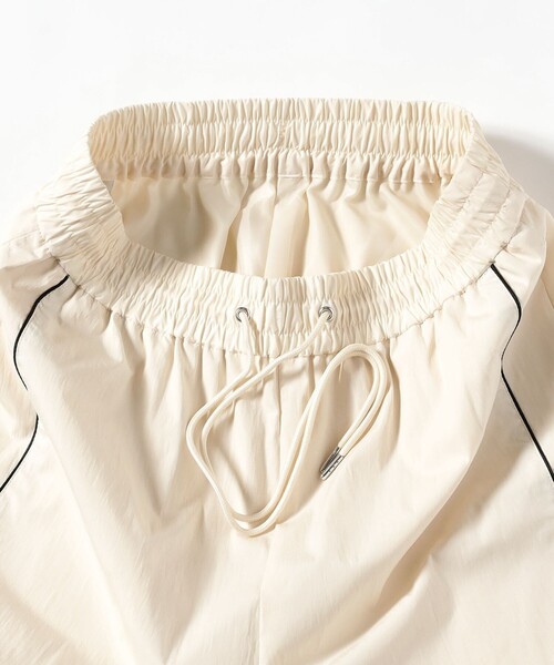 Ray BEAMS（レイビームス）の「ストライプ キリカエ トラックパンツ（その他パンツ・レディース・ネイビー/オフホワイト・0/1）」の9枚目の写真