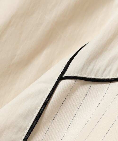 Ray BEAMS（レイビームス）の「ストライプ キリカエ トラックパンツ（その他パンツ・レディース・ネイビー/オフホワイト・0/1）」の8枚目の写真