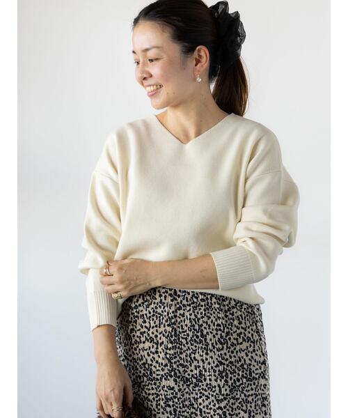 Lugnoncure（ルノンキュール）の「コットンタッチVネックニット（ニット/セーター・レディース・ミント/ブラック/ピンク/サックスブルー/オフホワイト・F）」の2枚目の写真