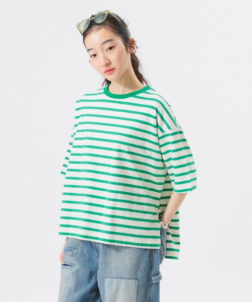 BEAMS BOY(ビームスボーイ)の「ボーダー ビッグ ショートスリーブ(Tシャツ/カットソー・レディース・オフホワイト/ホワイト系その他7/ブラック・ONE SIZE)」の2枚目の写真