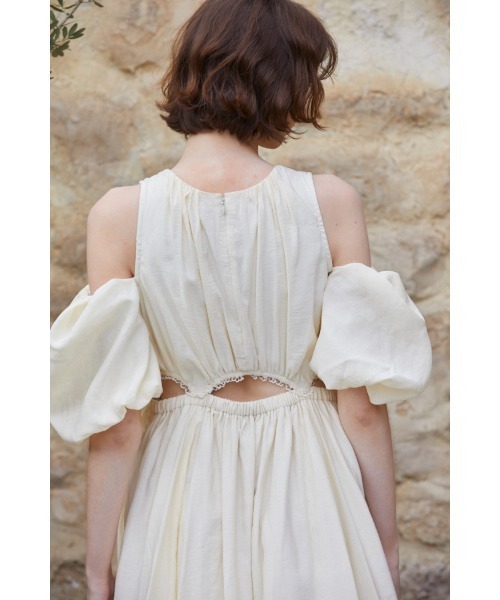 Estella.K(エステラケー)の「Rosie Cutout Long Dress カットアウトソフトドレス(ワンピース・レディース・アイボリー/サックスブルー/ブラック・FREE)」の6枚目の写真