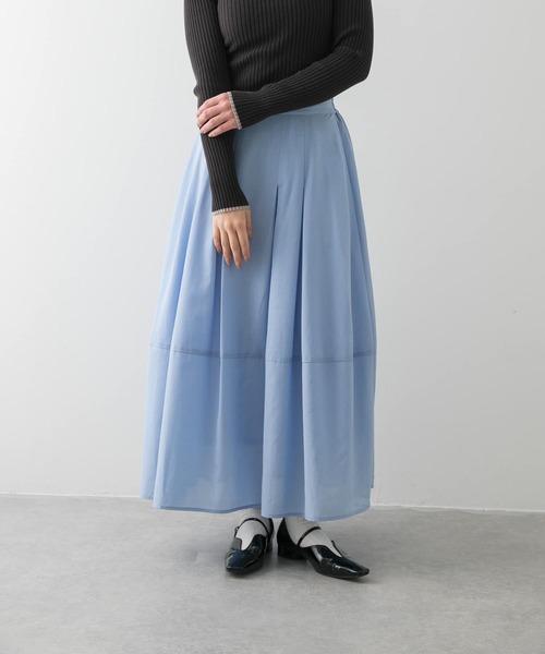 SENSE OF PLACE by URBAN RESEARCH（センスオブプレイスバイアーバンリサーチ）の「タックボリュームコクーンスカート（スカート・レディース・オフホワイト/ブラック/ライトブルー・SMALL/MEDIUM）」の11枚目の写真
