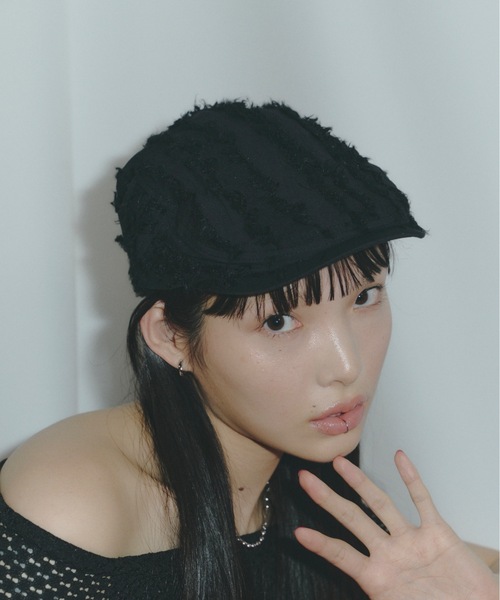 DTYYPE（ドタイプ）の「フリンジハンチング帽（ハンチング/ベレー帽・レディース・ブラック/ホワイト・FREE）」の3枚目の写真
