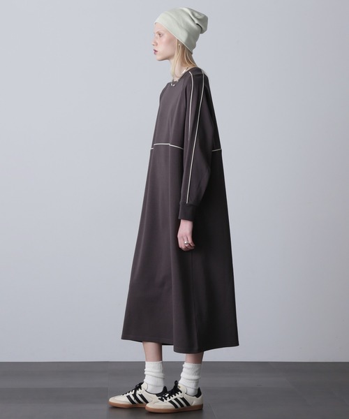 ROSE BUD（ローズバッド）の「ラインカットソーワンピース（ワンピース・レディース・カーキ/ブラック/バーガンディー・ONE SIZE）」の4枚目の写真