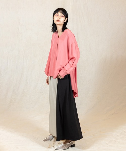 OSMOSIS（オズモーシス）の「アシンメトリー切替パンツ（その他パンツ・レディース・アイボリー/ライトグレー/ブラック・ONE SIZE）」の6枚目の写真