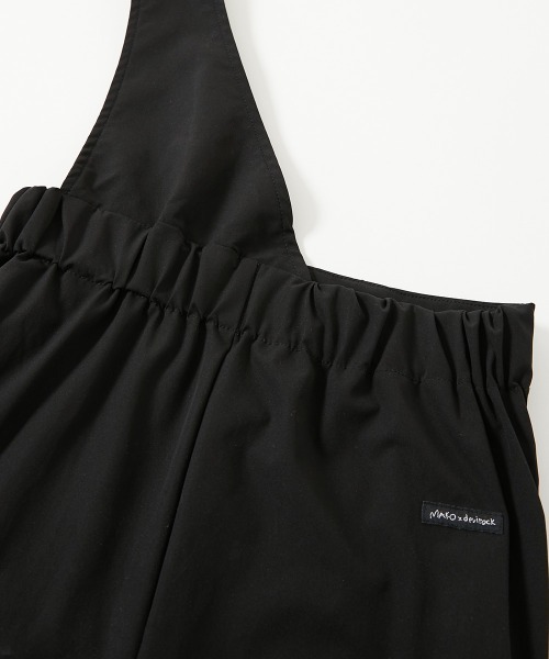 devirock（デビロック）の「【makoコラボ】親子で使える ワンショルダーサロペット（サロペット/オーバーオール・キッズ・ブラック・S/M/L/FREE）」の13枚目の写真