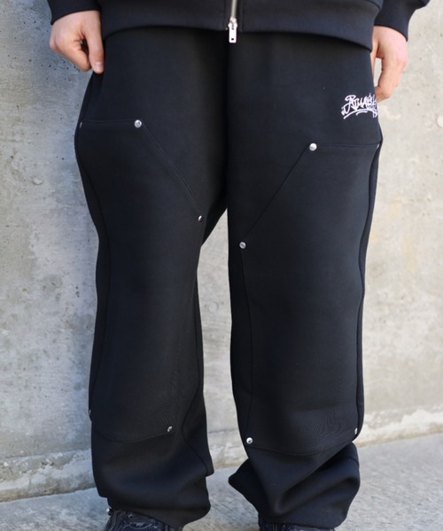 ATMARK(アットマーク)の「《2サイズ展開 / UNISEX 》ATMARKグラフィティ ダブルニー スウェットパンツ ヘビーウェイト(スウェットパンツ・メンズ・ホワイト/ブラック・MEDIUM/LARGE)」の6枚目の写真