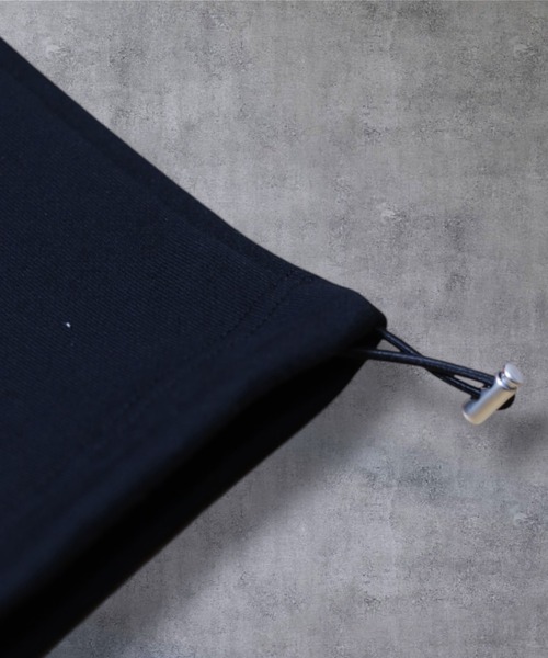 ATMARK(アットマーク)の「《2サイズ展開 / UNISEX 》ATMARKグラフィティ ダブルニー スウェットパンツ ヘビーウェイト(スウェットパンツ・メンズ・ホワイト/ブラック・MEDIUM/LARGE)」の18枚目の写真