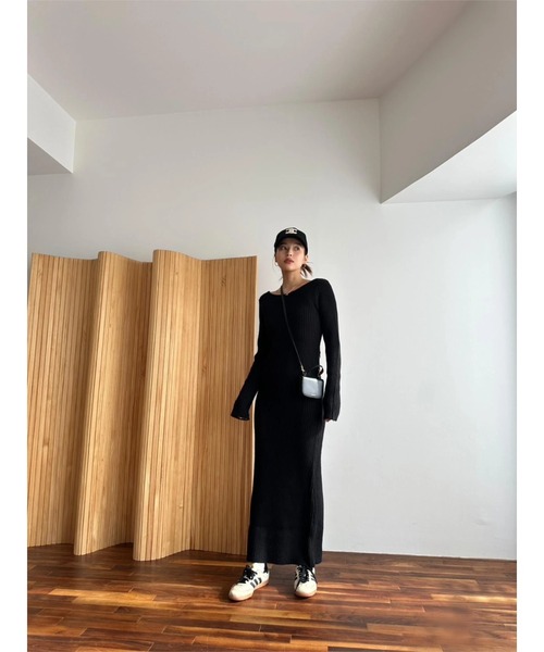 TRUNC(トランクエイティーエイト)の「Back Open Knit One piece(ワンピース・レディース・ブラック/グレー・FREE)」の22枚目の写真
