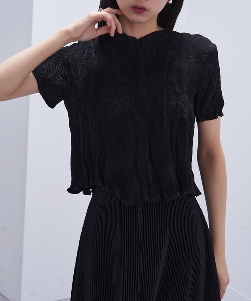 Gongdid Design】Wavy crop top プリーツウェーブ クロップドトップス