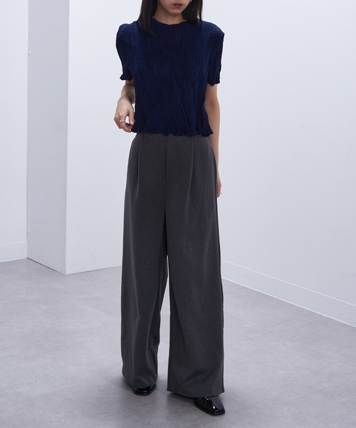 Gongdid Design ゴンディッドデザイン Wavy crop top ウェーブクロップドプリーツトップス 25-051-939-0004 ベージュ 1 Gongdid Design】Wavy crop top プリーツウェーブ クロップドトップス
