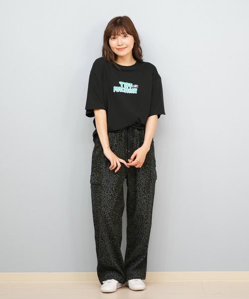 TOY　MACHINE（トイ　マシーン）の「【ユニセックス】TOY MACHINE/トイマシーン オーバーサイズ/バックプリントTシャツ MTMSFST14（Tシャツ/カットソー・レディース・ホワイト/ロイヤルブルー/ブラック・M/L）」の4枚目の写真