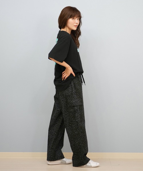 TOY　MACHINE（トイ　マシーン）の「【ユニセックス】TOY MACHINE/トイマシーン オーバーサイズ/バックプリントTシャツ MTMSFST14（Tシャツ/カットソー・レディース・ホワイト/ロイヤルブルー/ブラック・M/L）」の6枚目の写真