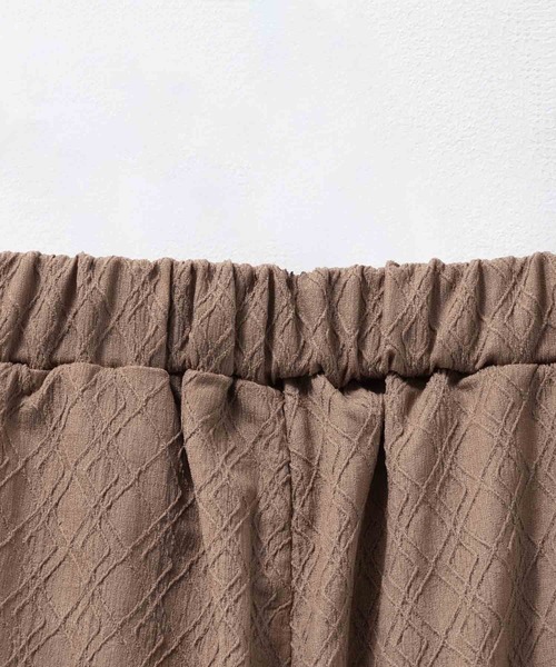 Howdy Marie（ハウディ―マリー）の「Howdy Marieカットジャガード セミワイドパンツ（その他パンツ・レディース・ブラック/ブラウン・M/L）」の18枚目の写真