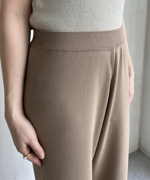 DouDou(ドゥドゥ)の「【WEB限定】ロングニットベスト+ニットパンツセット(セットアップ・レディース・ベージュ/ブラック・FREE)」の16枚目の写真
