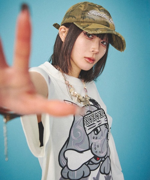 GALFY（ガルフィー）の「GALFY-部族長Tee（Tシャツ/カットソー・レディース・ブラック/ホワイト/サンドベージュ・L/XL）」の2枚目の写真