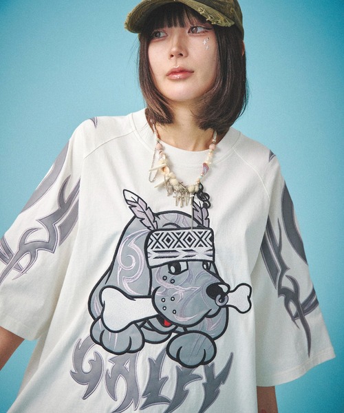 GALFY（ガルフィー）の「GALFY-部族長Tee（Tシャツ/カットソー・レディース・ブラック/ホワイト/サンドベージュ・L/XL）」の4枚目の写真