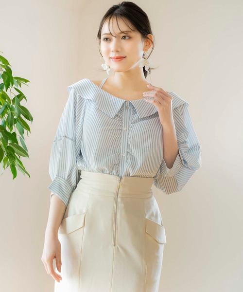 NOELA(ノエラ)の「オフショルストライプブラウス(シャツ/ブラウス・レディース・オフホワイト/サックスブルー/ベージュ・フリー)」の3枚目の写真