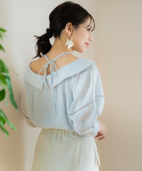 NOELA(ノエラ)の「オフショルストライプブラウス(シャツ/ブラウス・レディース・オフホワイト/サックスブルー/ベージュ・フリー)」の4枚目の写真