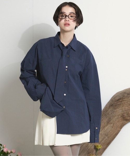限定版 loin shirt tie button nuit（ロワンニュイ）の「nuance トップス