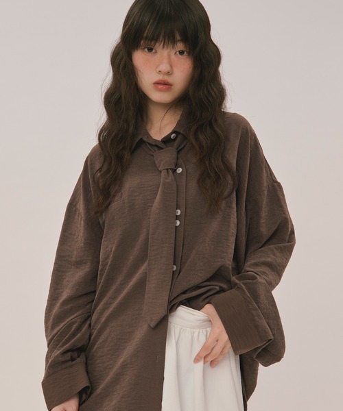 loin nuit（ロワンニュイ）の「nuance button tie shirt / ニュアンス