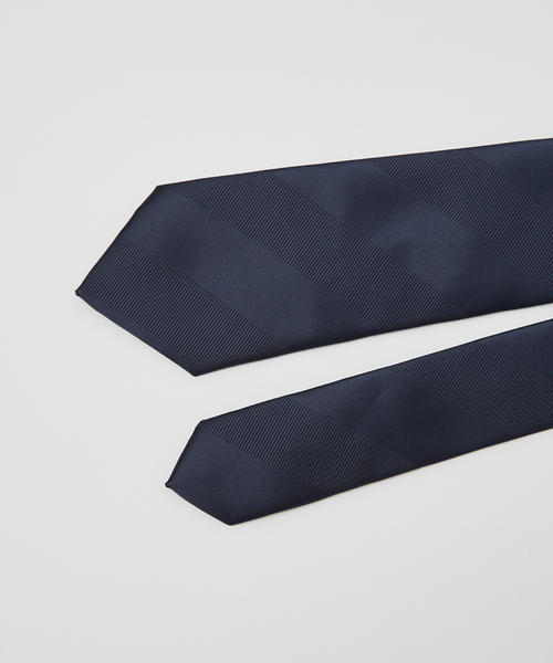 ABAHOUSE（アバハウス）の「【ウォッシャブル】シャドー レジメンタル ネクタイ（ネクタイ・メンズ・ブルー/ダークネイビー/ネイビー/グレイッシュブルー・フリー）」の10枚目の写真