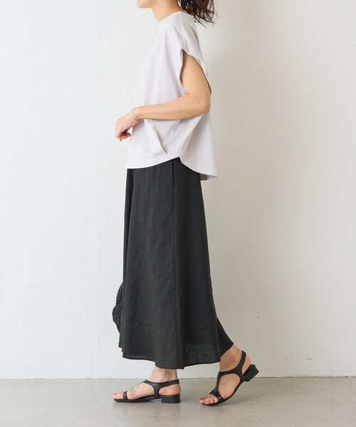 BEARDSLEY - 【新品タグ付き】ビアズリー　後ろ釦モックネックTシャツ　ホワイト BEARDSLEY tシャツ Tブラウス「2サイズ展開」 レディース