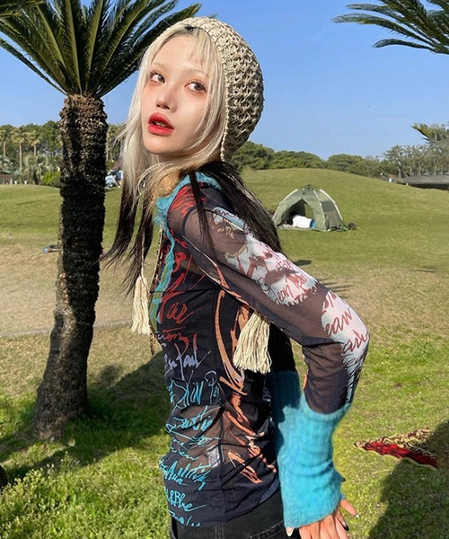 VIBGYOR（ヴィブジョー）の「【EIZZ/アイズ】シアーグラフィック 長袖トップス（Tシャツ/カットソー・レディース・ブルー・FREE）」の5枚目の写真