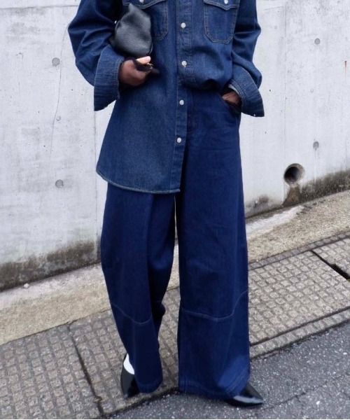 1chaku.（イッチャク）の「切替ヘムバギーデニムパンツ（デニムパンツ・レディース・グレー/ブルー/ブラウン・マルチサイズ）」の8枚目の写真