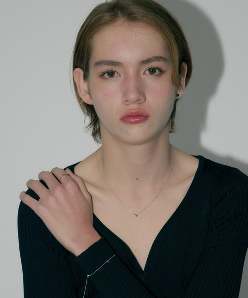 and cloud(アンドクラウド)の「Minimum Heart Bracelet(ブレスレット・レディース・シルバー/ブラック・FREE)」の5枚目の写真