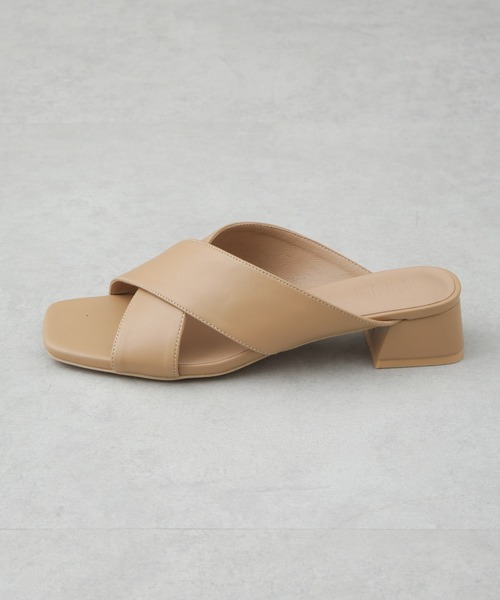 NANO universe（ナノユニバース）の「太ヒールクロスデザインサンダル（サンダル・レディース・ベージュ/ブラック・36/37/38）」の4枚目の写真