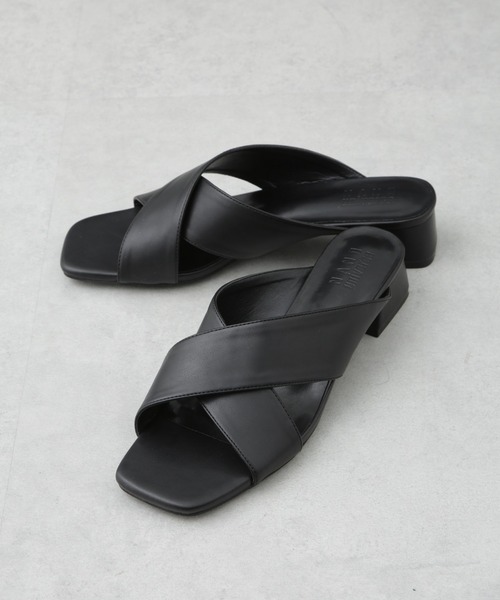 NANO universe（ナノユニバース）の「太ヒールクロスデザインサンダル（サンダル・レディース・ベージュ/ブラック・36/37/38）」の5枚目の写真