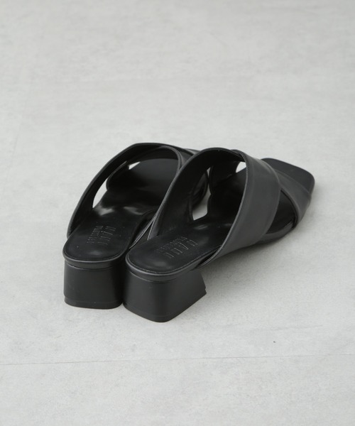 NANO universe（ナノユニバース）の「太ヒールクロスデザインサンダル（サンダル・レディース・ベージュ/ブラック・36/37/38）」の8枚目の写真