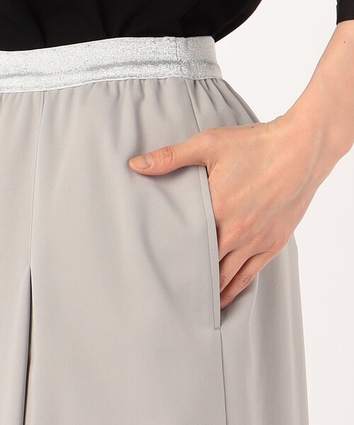 Gabardine K.T（ギャバジンケーティー）の「【セットアップ対応】綿混モクロディデザインタイトスカート（スカート・レディース・ネイビー/ライトグレー・9号）」の6枚目の写真