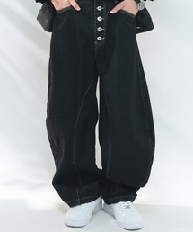 WOODENDOLL（ウッディンドール）の「WOODENDOLL ボタンフライ ブラックデニム カーブパンツ（デニムパンツ）」