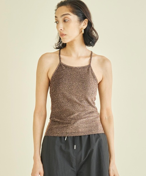 Settimissimo（セッティミッシモ）の「パット付き バッククロス グリッター キャミソール（キャミソール・レディース・ゴールド/ブラウン/オフホワイト・FREE）」の21枚目の写真