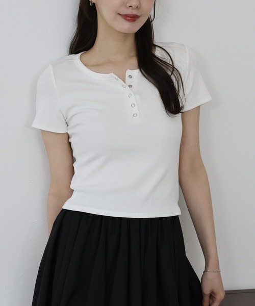 BLUEEAST（ブルーイースト）の「ヘンリーネック半袖Tシャツ（Tシャツ/カットソー・レディース・ブルー/ブラック/ホワイト/ピンク/イエロー/チャコールグレー/オリーブ/ブラウン/ボルドー・MEDIUM）」の10枚目の写真