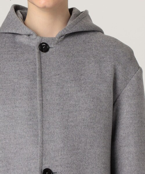 TOMORROWLAND （トゥモローランド）の「LOEWE HOODED COAT（ダッフルコート・レディース・グレー・34）」の6枚目の写真