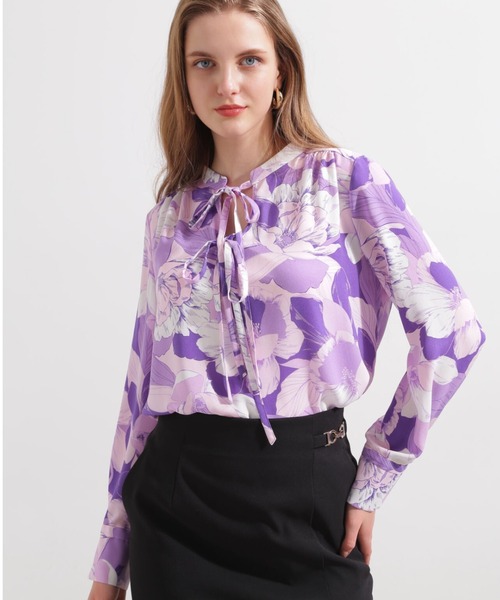 セール】[WEB限定]グラフィカルフラワープリントブラウス（シャツ