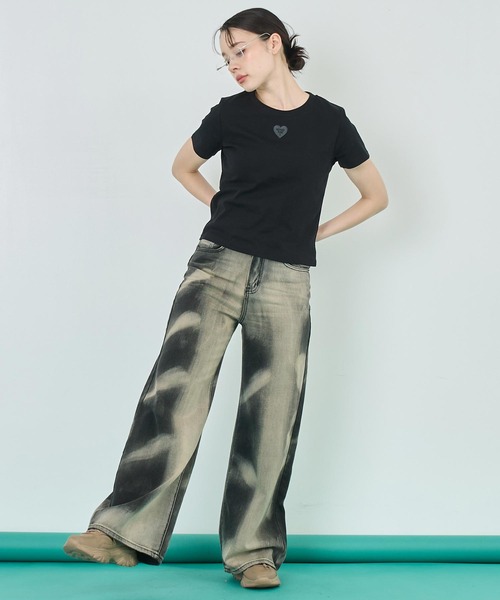 ANAP（アナップ）の「むら染めラインデニムパンツ（デニムパンツ・レディース・ブルー/ブラック・S/M）」の4枚目の写真