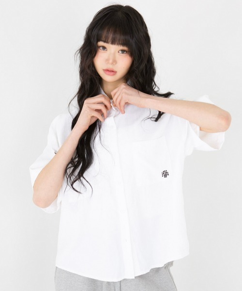 muahmuah(ムーアムーア)の「A'GEM/9 × .kom 『muah muah/ムーアムーア』LOOSE FIT TWO POCKET HALF SHIRT/ルーズフィット ツーポケットシャツ(シャツ/ブラウス・レディース・ホワイト/ピンク/ブラック・FREE)」の11枚目の写真