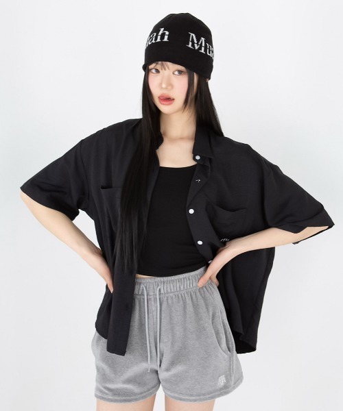ブラウス シャツ A'GEM/9 × .kom 「muah muah/ムーアムーア」LOOSE FIT TWO POCKET HALF SHIRT/ル A'GEM/9 × .kom 『muah muah/ムーアムーア』LOOSE FIT TWO
