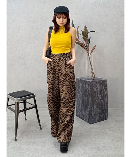 EVRIS（エヴリス）の「レオパードルーズカーゴパンツ（その他パンツ・レディース・ブルー/その他1・SMALL/MEDIUM）」の5枚目の写真