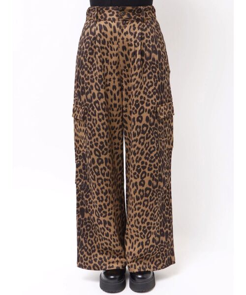 EVRIS（エヴリス）の「レオパードルーズカーゴパンツ（その他パンツ・レディース・ブルー/その他1・SMALL/MEDIUM）」の15枚目の写真