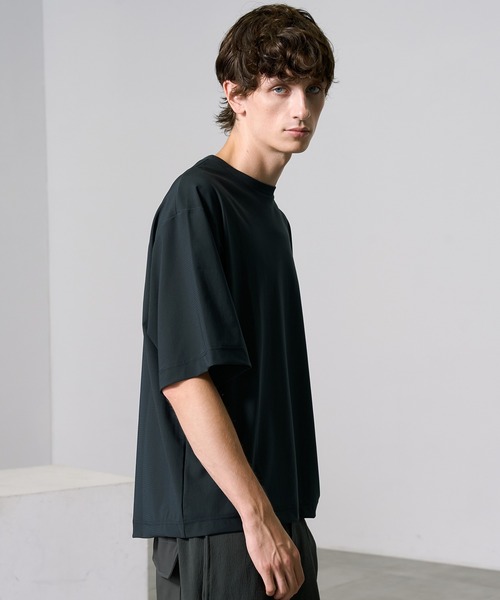 PUBLIC TOKYO（パブリックトウキョウ）の「Air tool lite リラックスTシャツ（Tシャツ/カットソー・メンズ・ダークブラウン/オリーブ/ブラック/ダークグレー・2/1）」の15枚目の写真