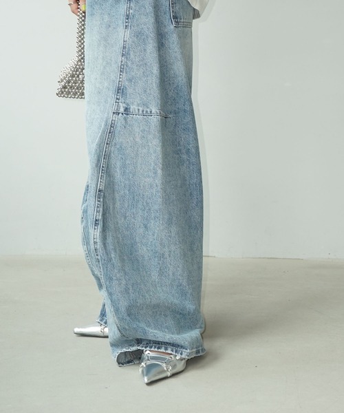 chuclla（チュクラ）の「カーブライン ボリュームデニム chw25s073（デニムパンツ・レディース・ブルー・S/M/L）」の5枚目の写真